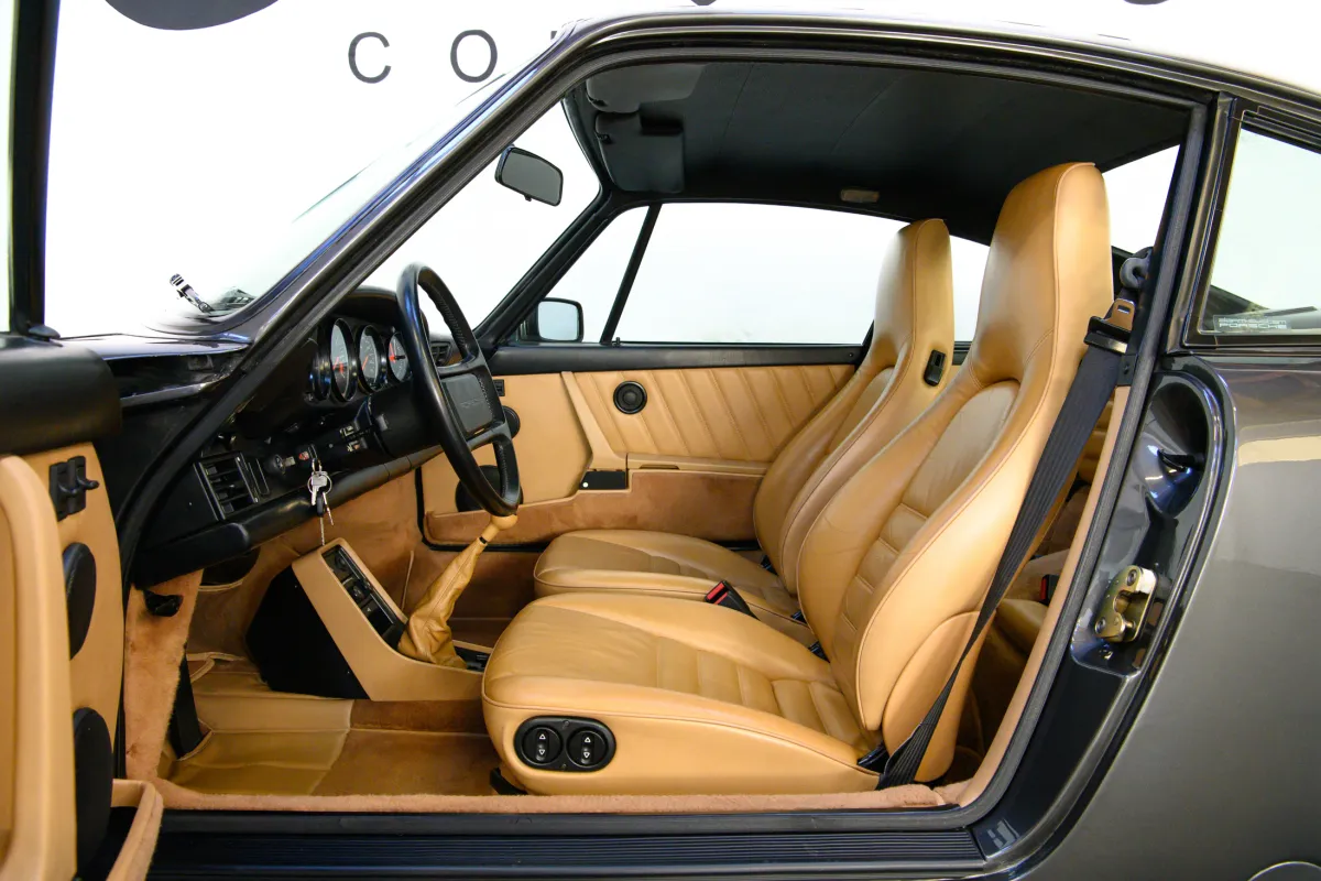 Porsche 911 Carrera G50