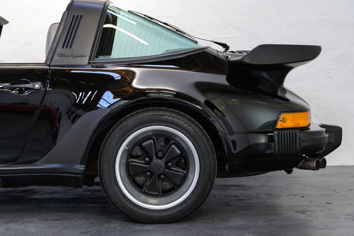 Porsche 911 Turbo Targa