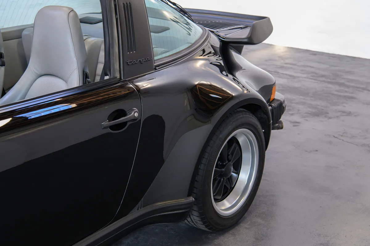 Porsche 911 Turbo Targa