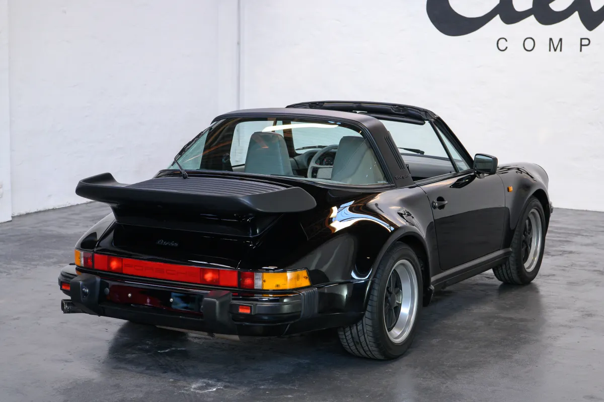Porsche 911 Turbo Targa
