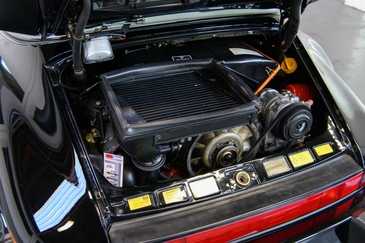 Porsche 911 Turbo Targa