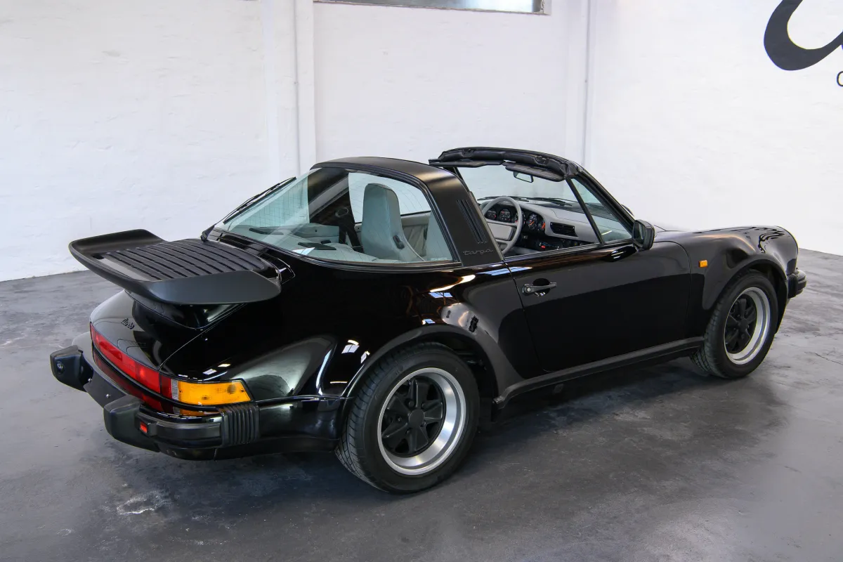Porsche 911 Turbo Targa
