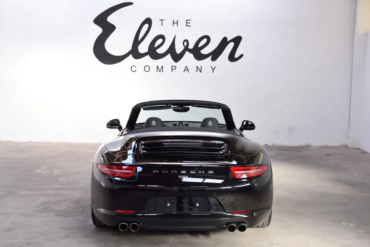 Porsche 991 Black Edition