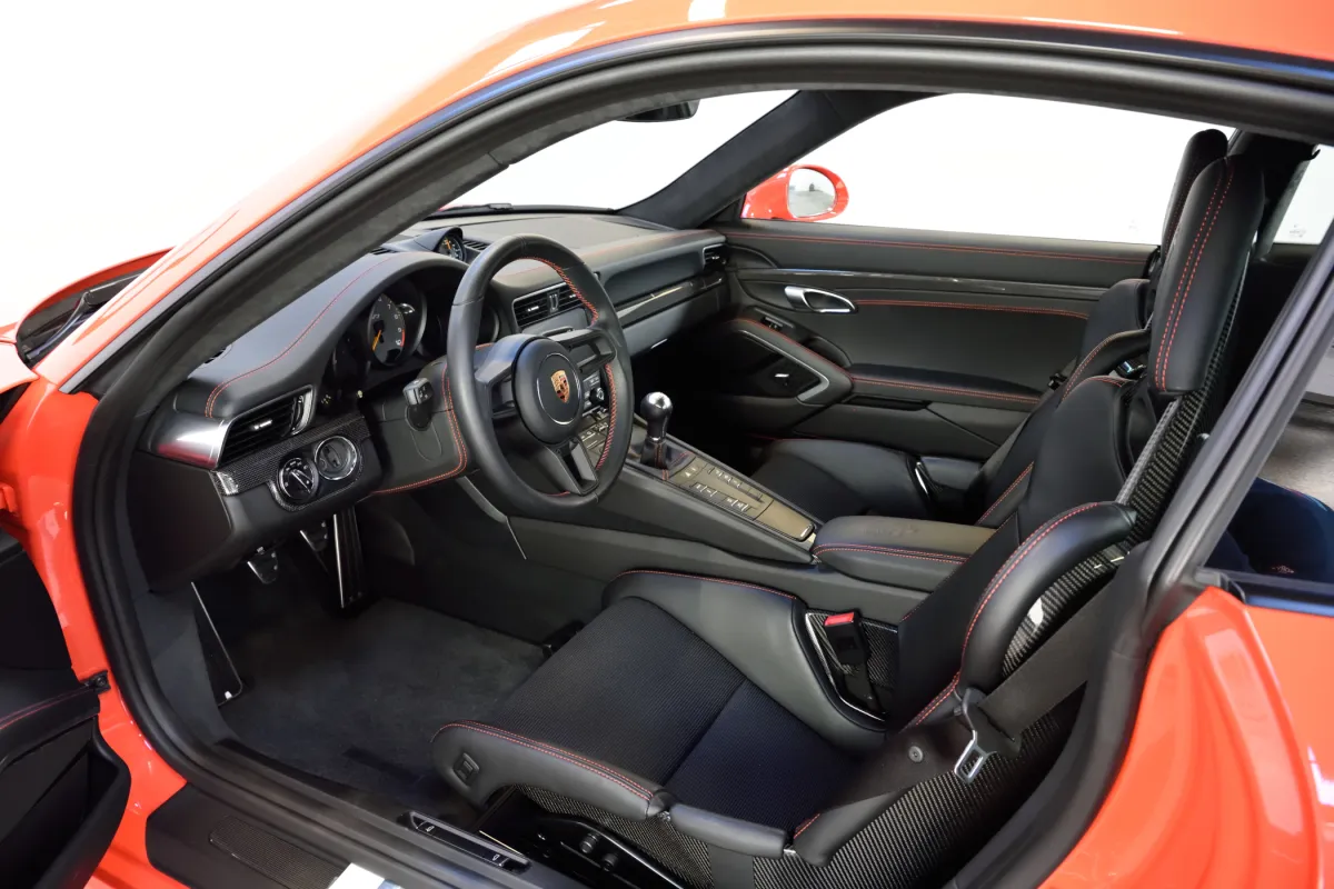 Porsche 991 GT3 Touring