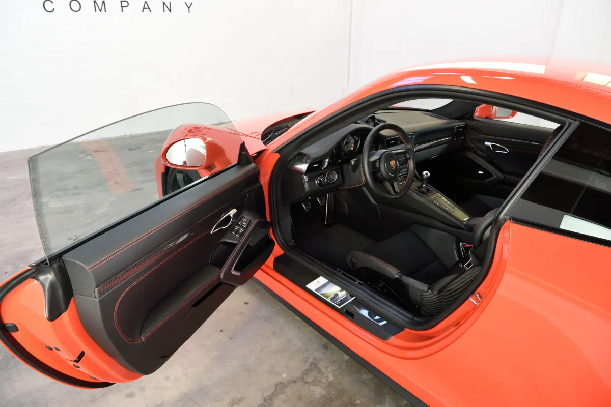 Porsche 991 GT3 Touring