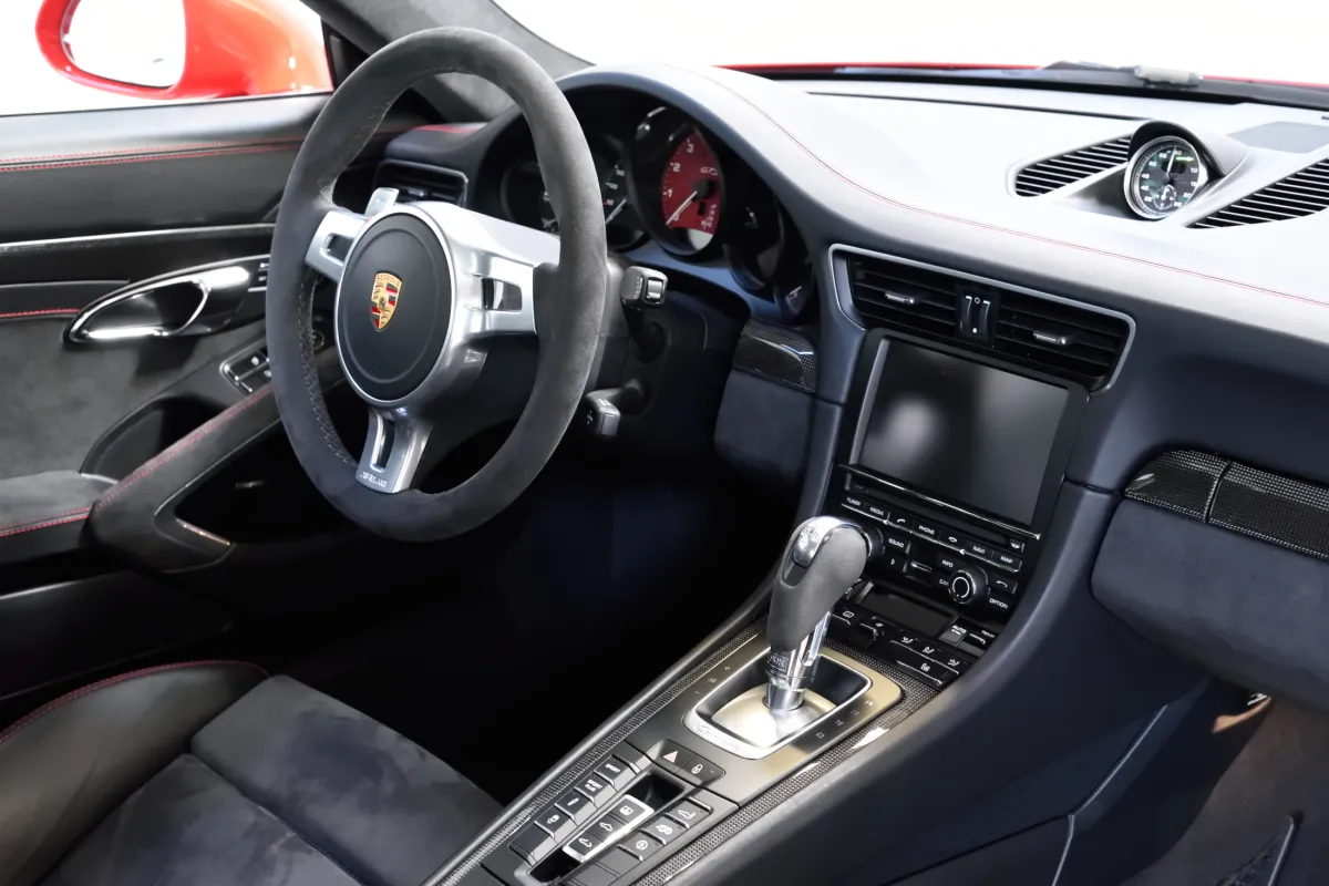 Porsche 991 Carrera GTS