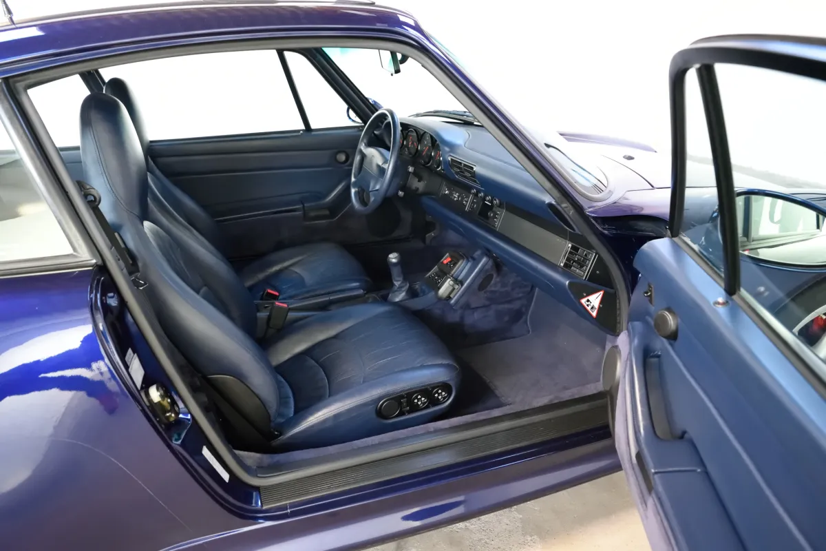 Porsche 993 Carrera 4S