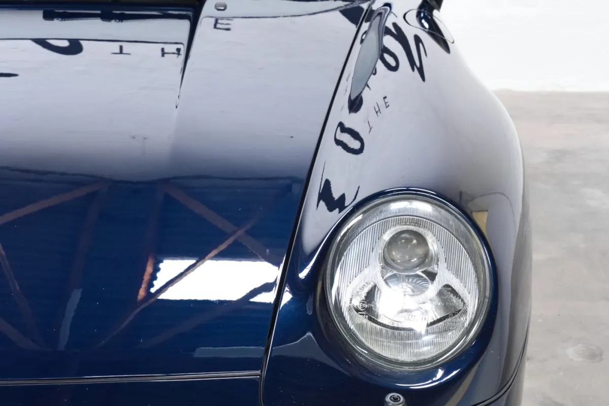 Porsche 993 Carrera 4 