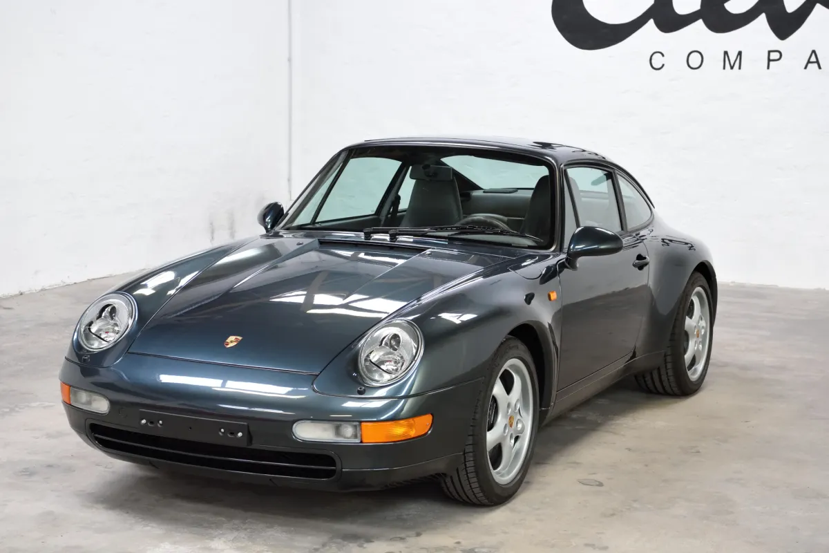 Porsche 993 Carrera aventura