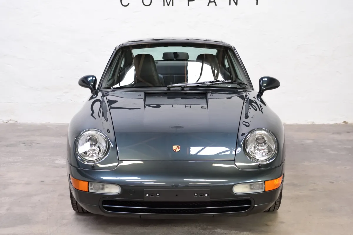 Porsche 993 Carrera aventura
