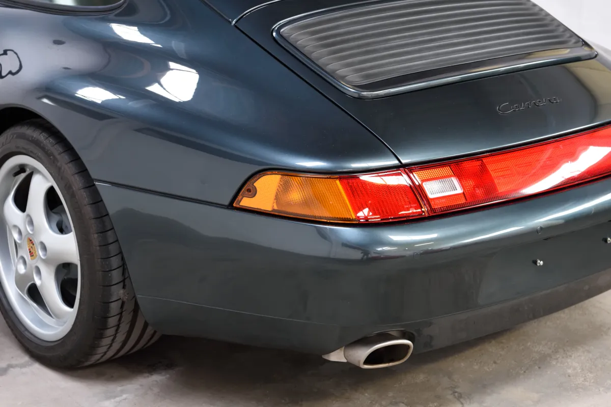 Porsche 993 Carrera aventura