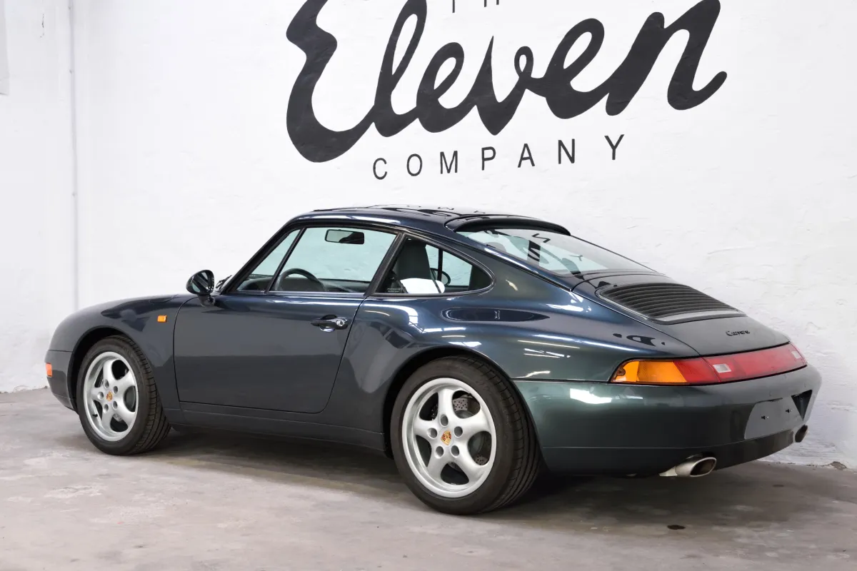 Porsche 993 Carrera aventura
