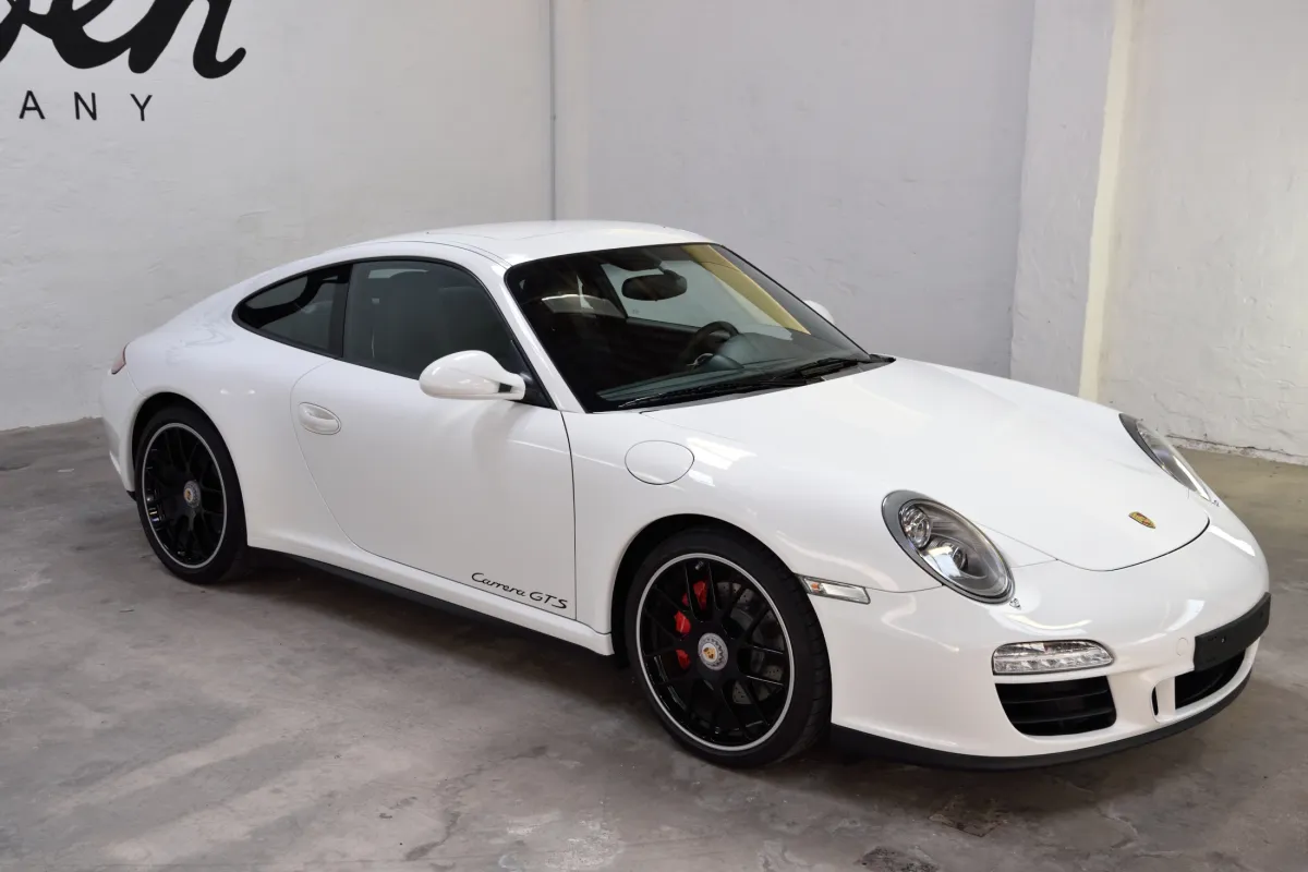 Porsche 997 Carrera GTS