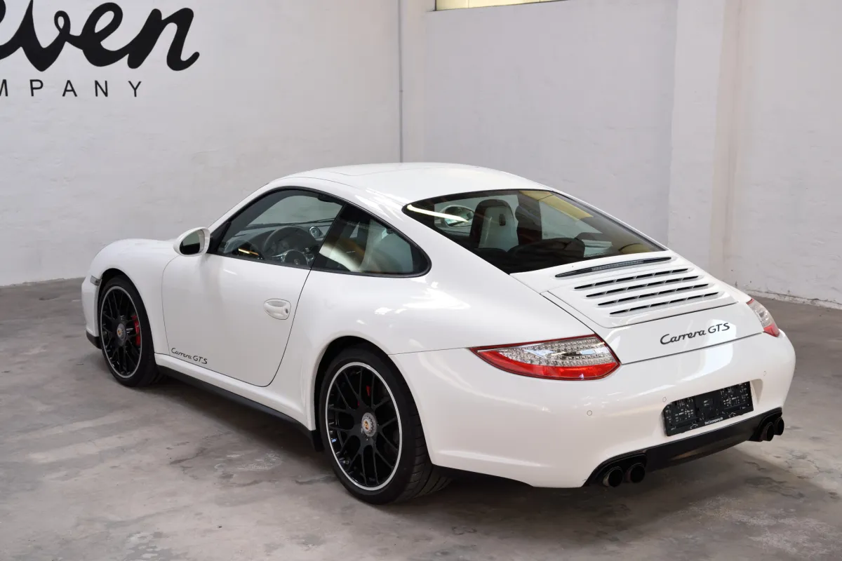 Porsche 997 Carrera GTS