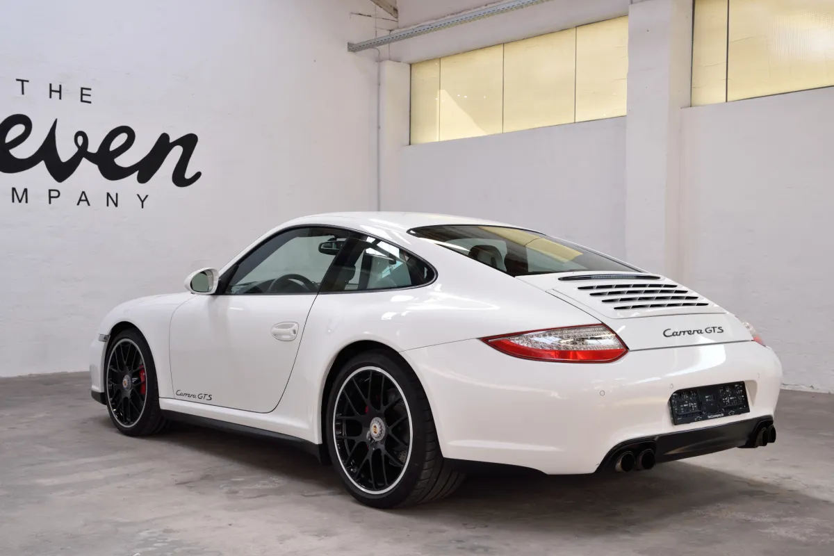 Porsche 997 Carrera GTS