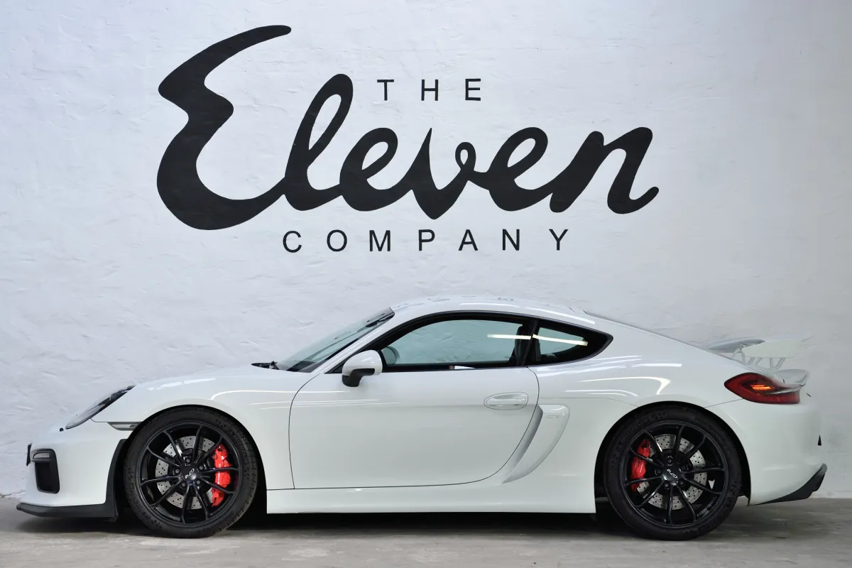 Porsche Cayman GT4