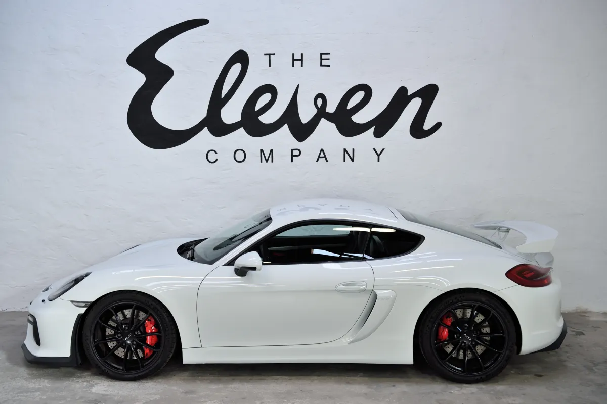 Porsche Cayman GT4