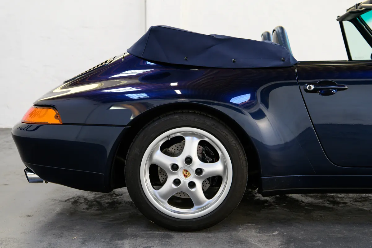 Porsche nachtblau
